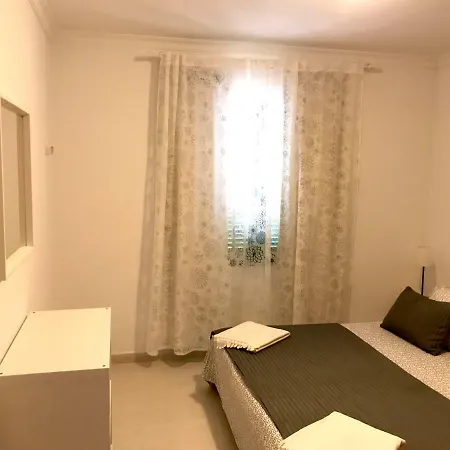 Playa Alhambra 2 *